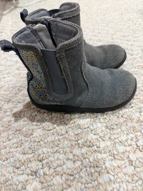 Toddler Girl Grey Suede Stride-Rite Ankle Boots Size 7.5